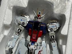 BANDAI Metal Build Figure GAT-X105 Strike Gundam