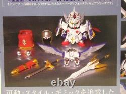 BANDAI SD Gundam Gaiden SDX Versal Knight Gundam Action Figure