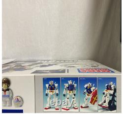 Bandai 2005 Gundam RX-78-2 Mega Blocks RX-78-2 Suit 30th Anniversary Figure