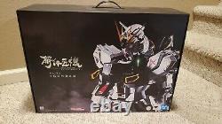 Bandai Metal Structure Counterattack RX-93 v Nu Gundam Action Figure NEW RARE