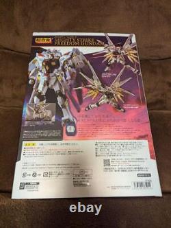 CHOGOKIN Mighty Strike Freedom Gundam SEED Action Figure Bandai New from Japan