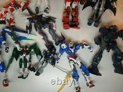 Huge vintage Bandai, Gundam model action figure PARTS lot Robots see pictures