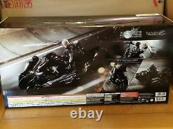 Official Final Fantasy VII (7) Advent Children Cloud Fenrir Play Arts Kai Sealed