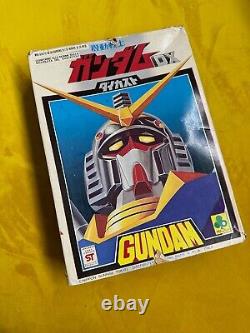 RARE vintage Clover Mobile Suit Gundam RX-78 with Disc Launcher Ceppi Ratti
