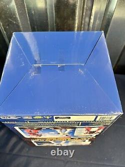 Thinkway Toys Mobile Suit Gundam Interactive Motorized RX-78-2 Action Figure