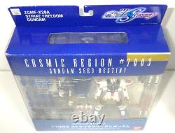 Bandai COSMIC REGION ZGMF-X20A Strike Freedom Gundam du Japon Livraison gratuite