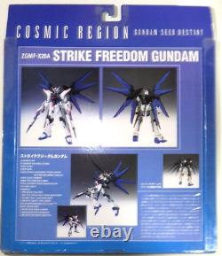 Bandai COSMIC REGION ZGMF-X20A Strike Freedom Gundam du Japon Livraison gratuite