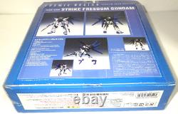 Bandai COSMIC REGION ZGMF-X20A Strike Freedom Gundam du Japon Livraison gratuite