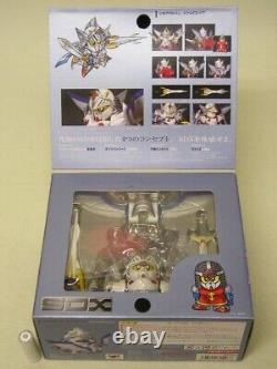 Bandai Sd Gundam Gaiden Sdx Versal Knight Gundam Figure D'action