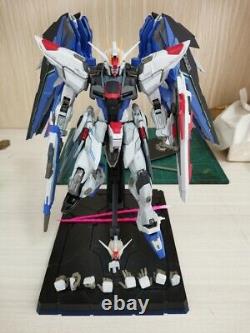 Cadre Métallique 1/100 Seed Freedom Diecast Gundam Action Figure