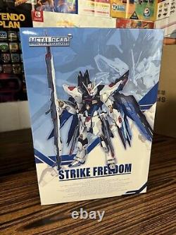 Figurine d'action 20e anniversaire METAL ROBOT Spirits SIDE MS Strike Freedom Gundam