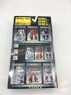 Lot de 4 figurines Zaku II MS-06 Bandai Gundam Mobile Suit en action MSIA MIA