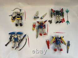 Lot de figurines d'action Bandai Gundam Wing de 2000 et accessoires