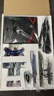 METAL BUILD Gundam Destiny en full package Figure Bandai