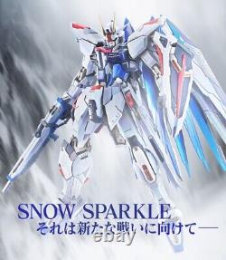 PSL Metal Build Freedom Gundam CONCEPT2 SNOW SPARKLE ver	<br/> 
 
<br/> 	Traduction en français : PSL Metal Build Freedom Gundam CONCEPT2 version NEIGE ÉTINCELANTE